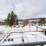 アパート Club Canada Lipno De Luxe リプノ・ナト・ヴルタヴォウ